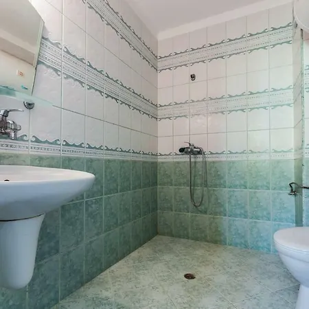 Comfortable 2bdr With Kitchen Eu *